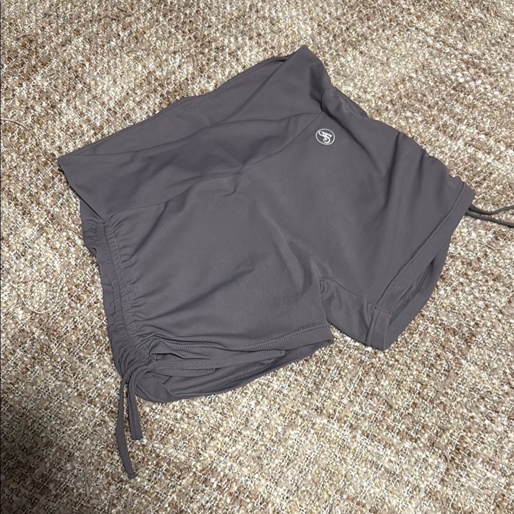 Allure Gray scrunch Shorts
